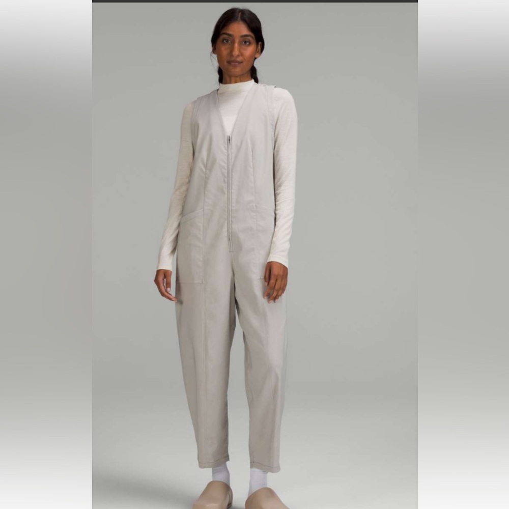 NWOT Lululemon ‘lululemon lab’ Woven Barrel Leg Jumpsuit - 14